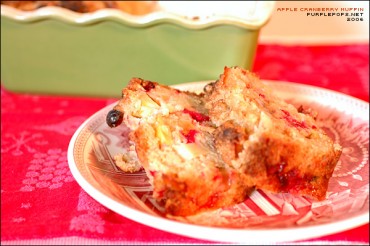 Apple-Cranberry Muffin
