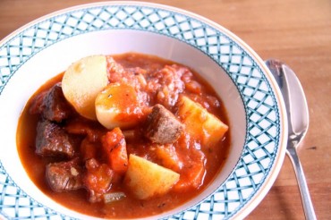 Simple Beef Stew + Zucchini Pizza