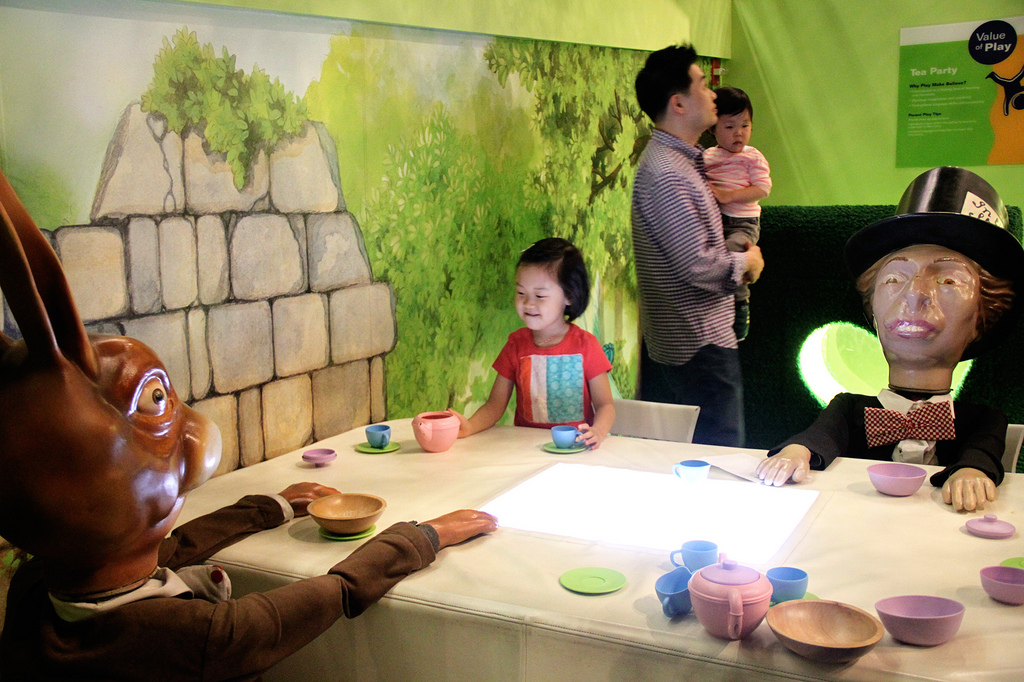 6946351944_3faa158149_b