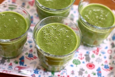 Kale Pineapple Smoothie